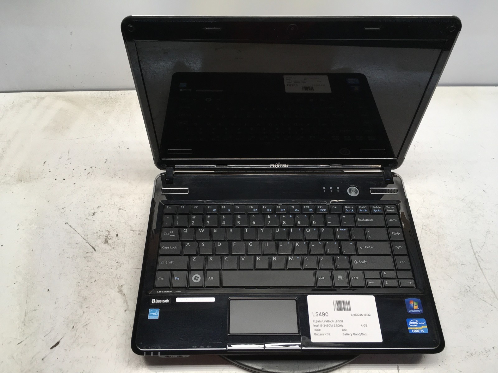 Fujistu LifeBook LH531 Intel i5-2450M 2.5GHz 4 GB NO HDD
