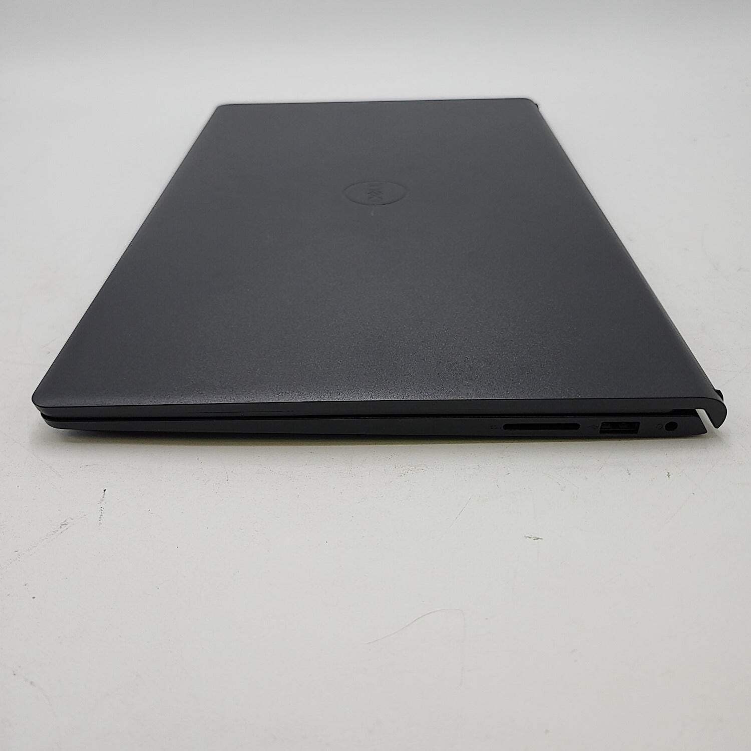 Dell Inspiron 3520 15.6″ i3-1115G4 1.7GHz 8GB RAM 256GB SSD