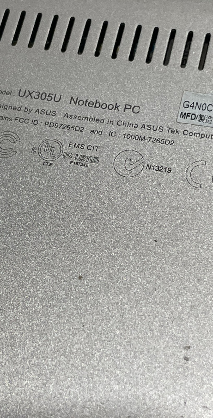 Asus ZenBook UX305U PD97265D2 13.3″ Ultrabook Notebook PC No SSD