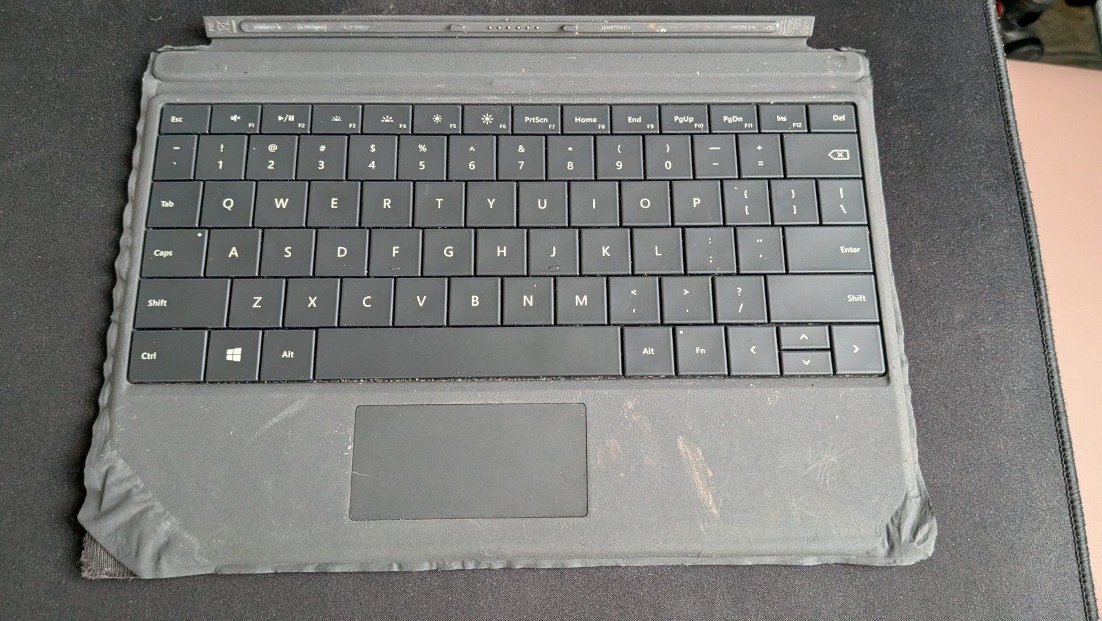 Surface 3 Tablet + Keyboard + Surface Dock + 2 chargers + 1 pen