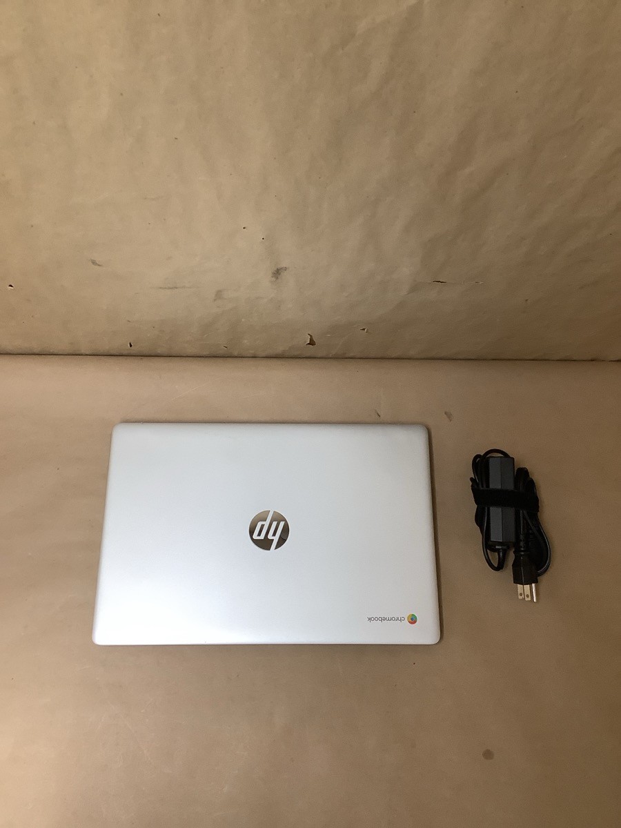 HEWLETT PACKARD MT7921 HP CHROMEBOOK LAPTOP WITH CHARGER (B33008218)