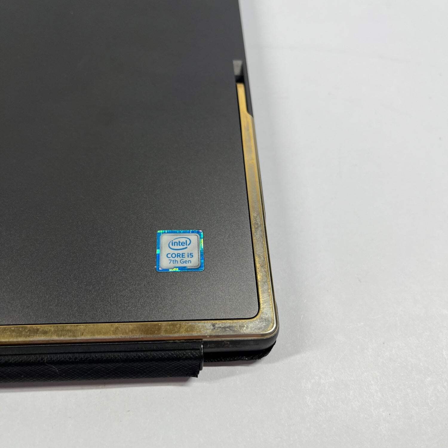 HP Spectre x2 Detachable 12-c0XX 8GB RAM 400GB