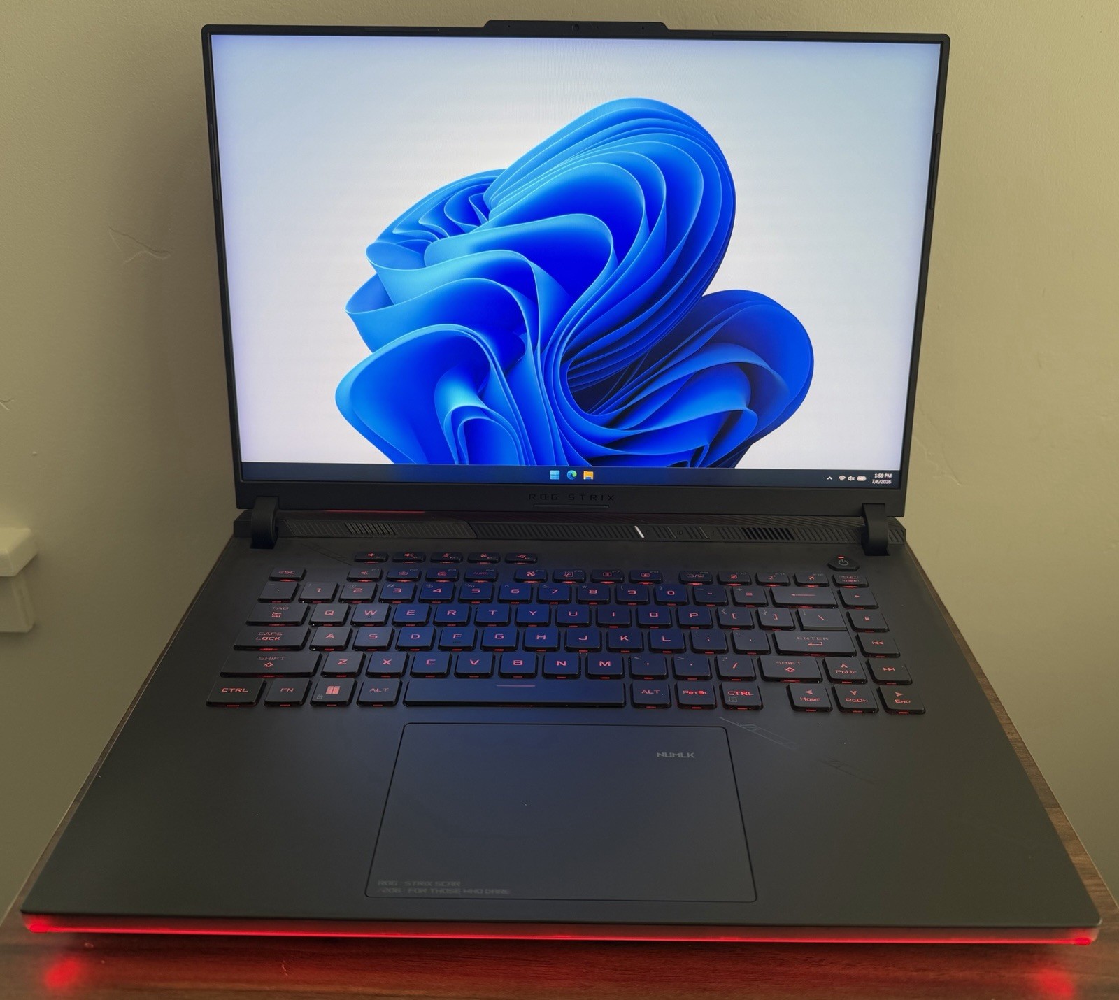 ASUS ROG Strix G634JY 16in i9-13980HX RTX 4090 64GB RAM 2TB SSD Windows 11 Pro