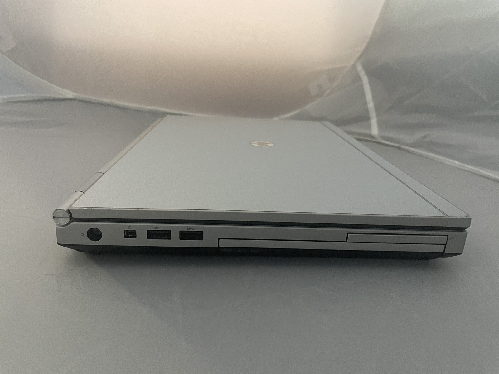 HP EliteBook 8470p 14″ Core i5 3320M 2.6GHz 8GB RAM 500GB HDD Win 10