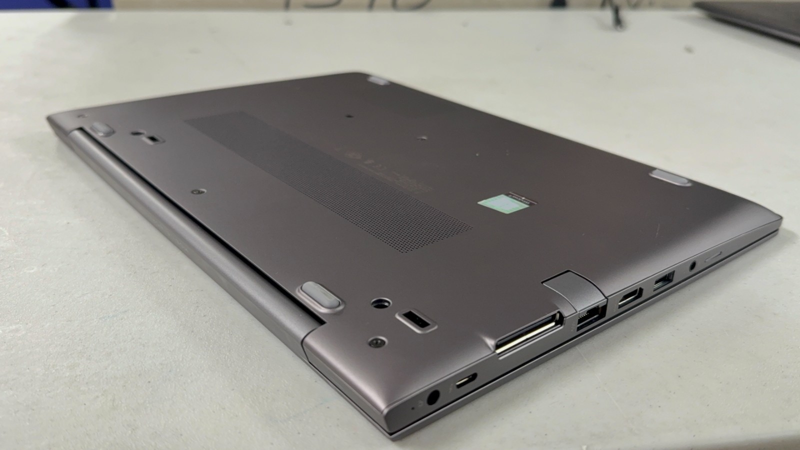 HP ZBook 14u G6 14″ Mobile Workstation i5-8365U 16GB RAM 512GB SSD Win 11 Pro