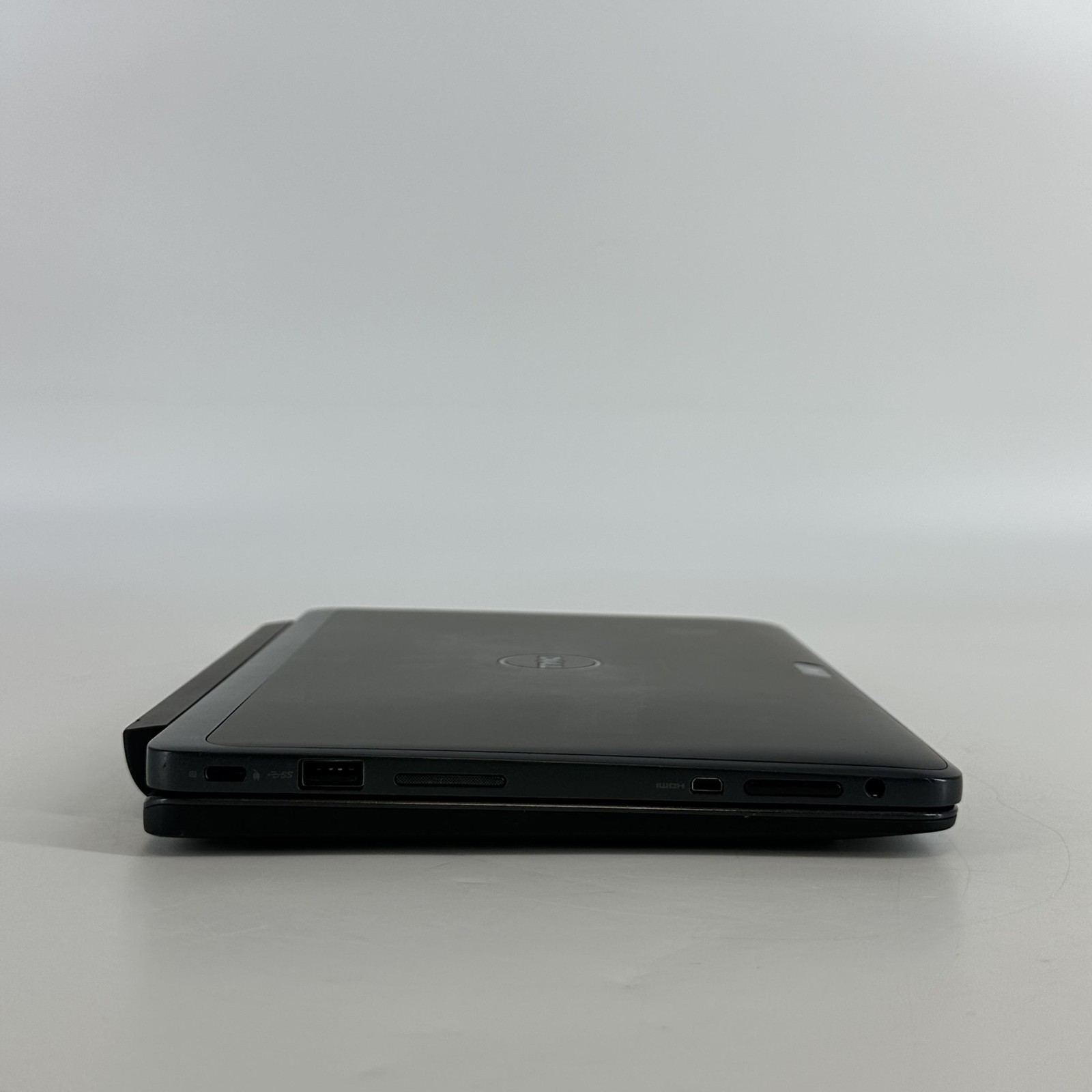 Dell Venue 10 Pro 5056 TOUCH Atom x5-Z8500 1.44GHz 4GB 128GB Good – BAD CAMERA
