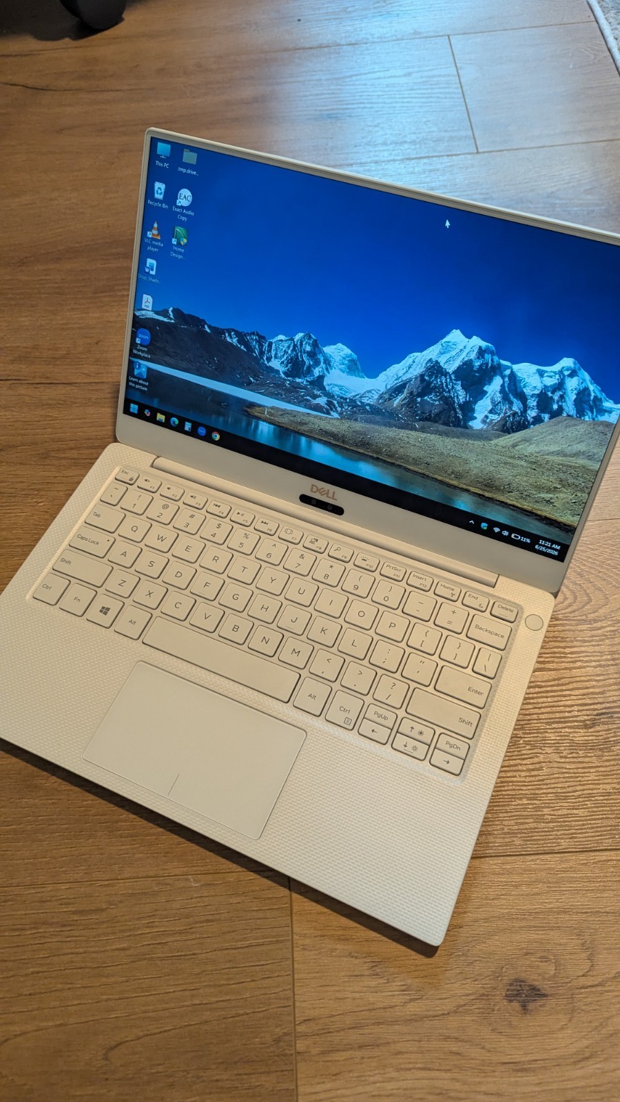 Dell XPS 13 9370 (Rose Gold) I7-8550U 256GB SSD 8GB RAM Win 11 Home w/charger