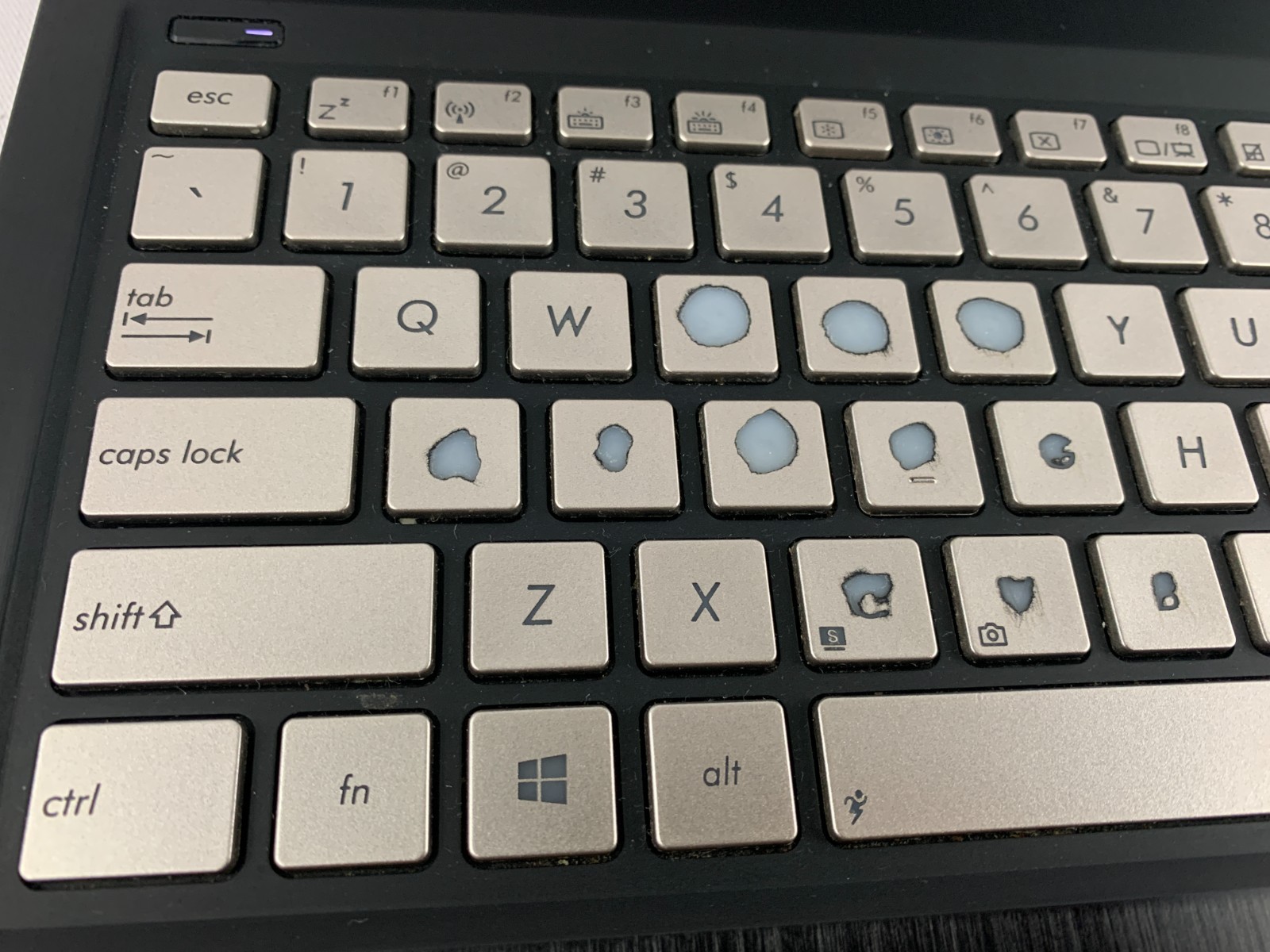 Asus Q500A Laptop For Parts/Repairs, No Touchpad or Camera i5 2.5GHz 6GB RAM W10