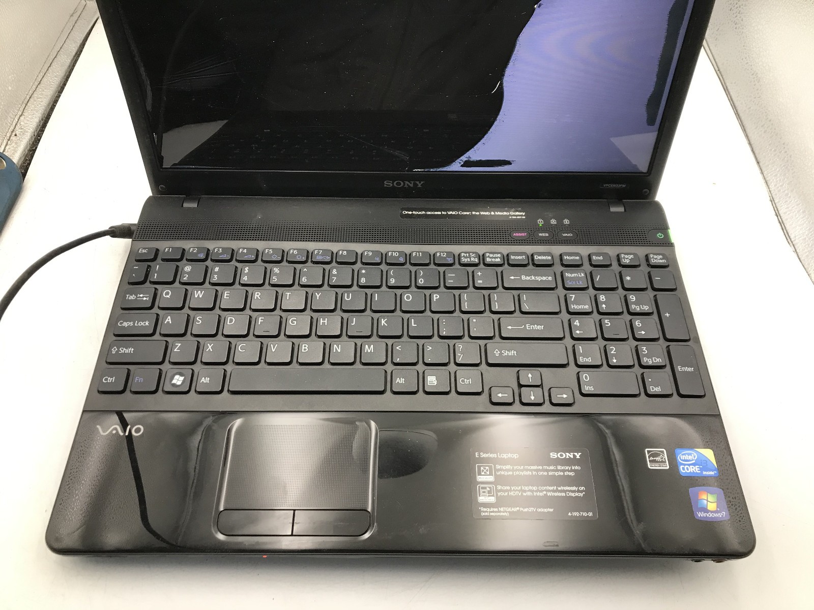 SONY VAIO PCG 71318L – FOR PARTS/REPAIR – INTEL I3 350M – 4GB RAM – READ DESC-BB