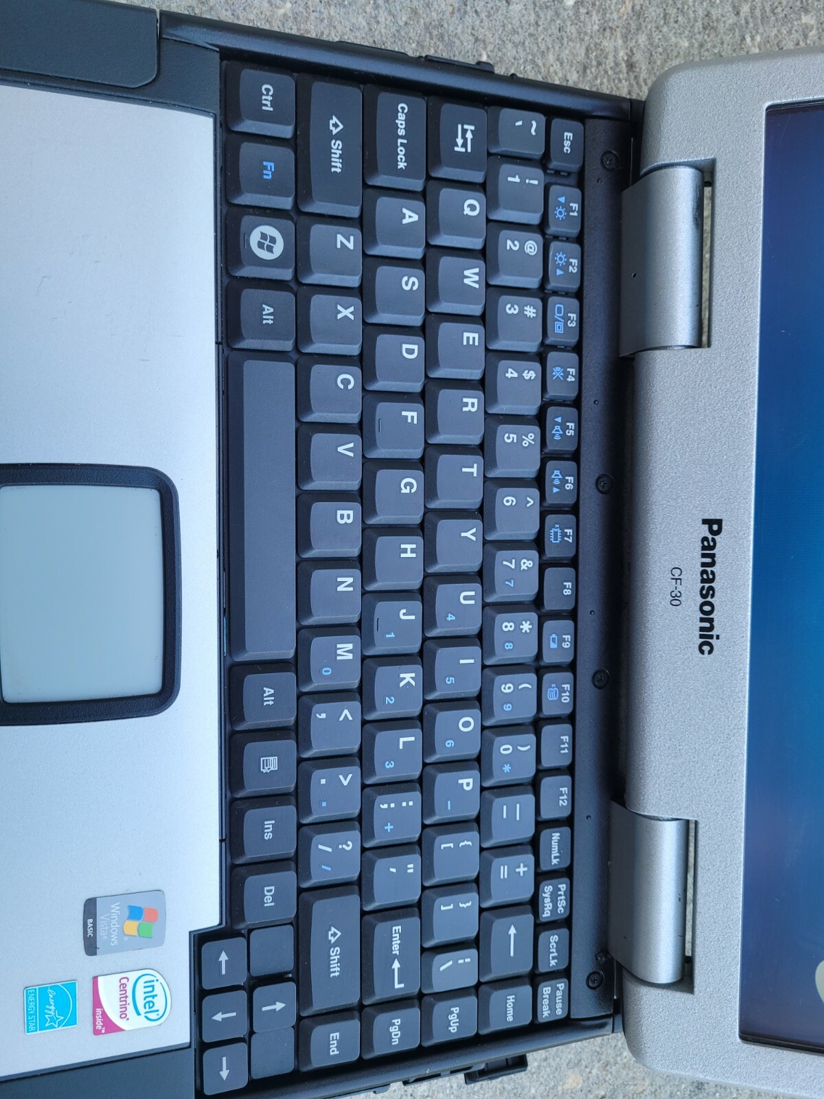 PANASONIC CF-30 L7500 2 DUO 1.6GHZ/ TOUCH/ BT/ / WIN7 ULTIMATE P64 /320GB HD/