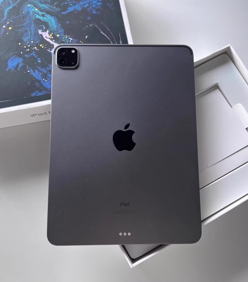 Apple iPad Pro 12.9 (2020) 12.9″ WI-FI 128GB 256GB 512GB 1T iPadOS 13.4 9720mAh
