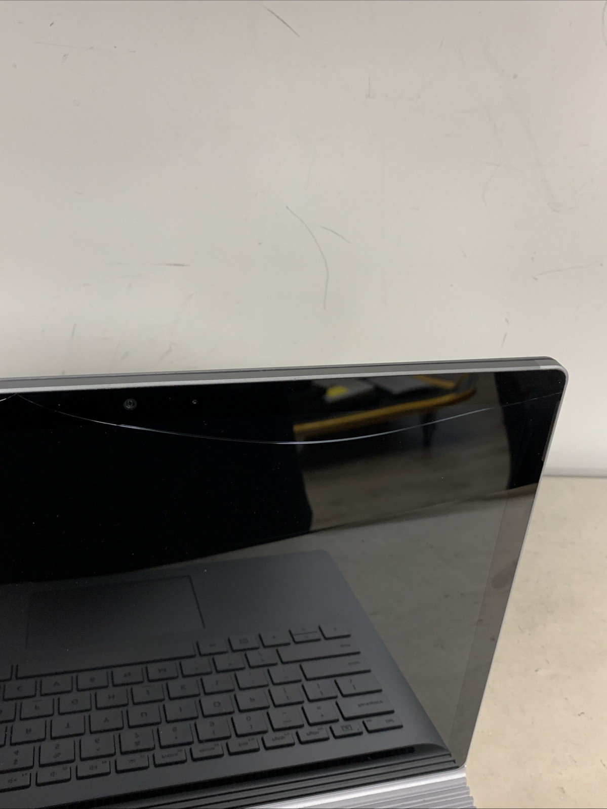 Microsoft Surface Book 2 i7-8650U 8GB RAM 256GB SSD Win11 Pro | GTX 1050