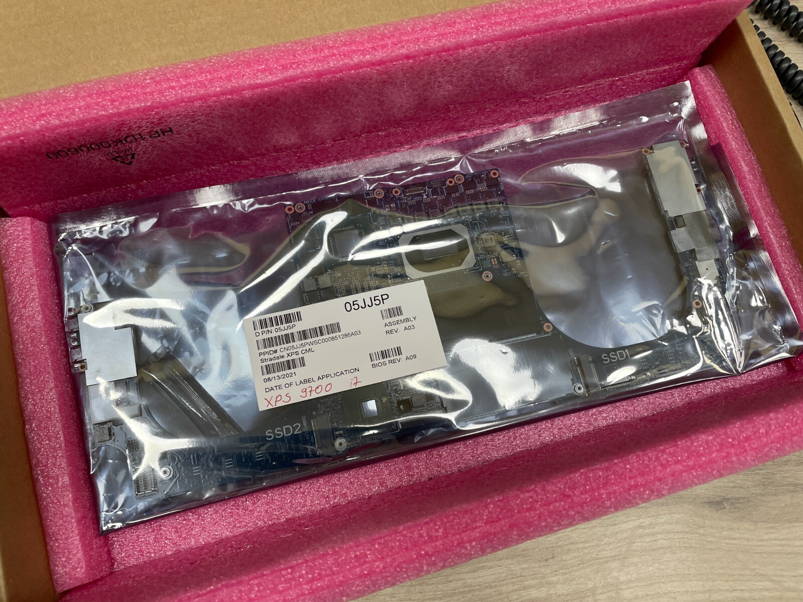 NEW GENUINE DELL XPS 17 9700 MOTHERBOARD i7-10750H 5GHz GTX1650Ti 5JJ5P 05JJ5P