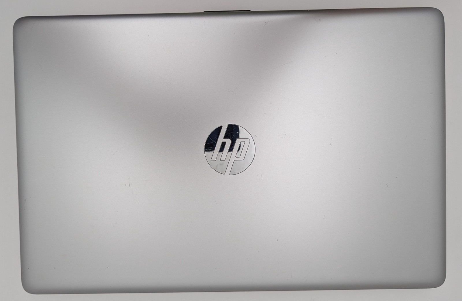 Incomplete HP Notebook 15-da0032wm 15.6″ Laptop Intel i3-8130U 2.20GHz 8GB RAM