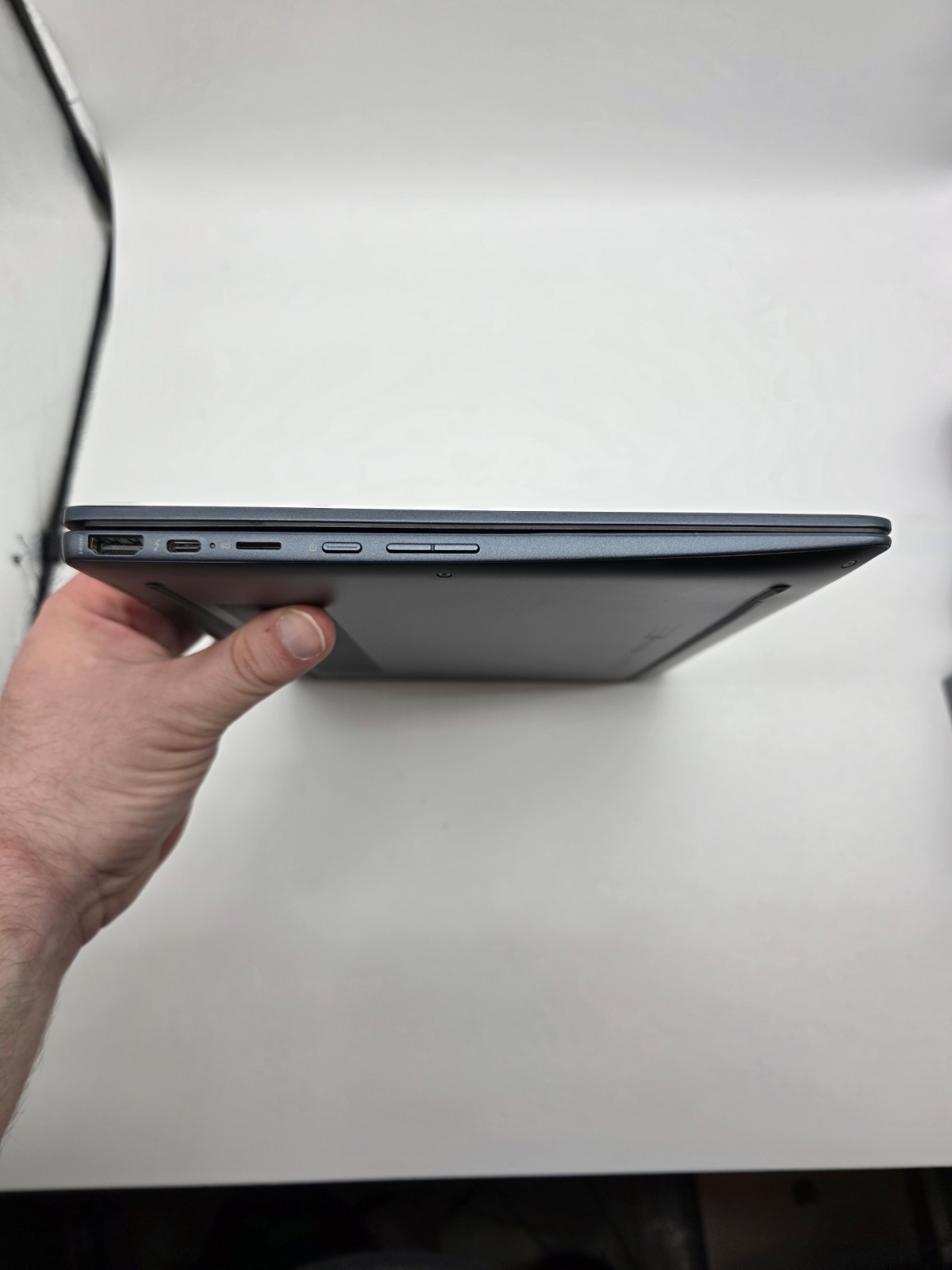 HP Elite Dragonfly Chromebook 13.5″ QHD Touch i5-1245U 16GB 256GB WIFI CHROMEOS