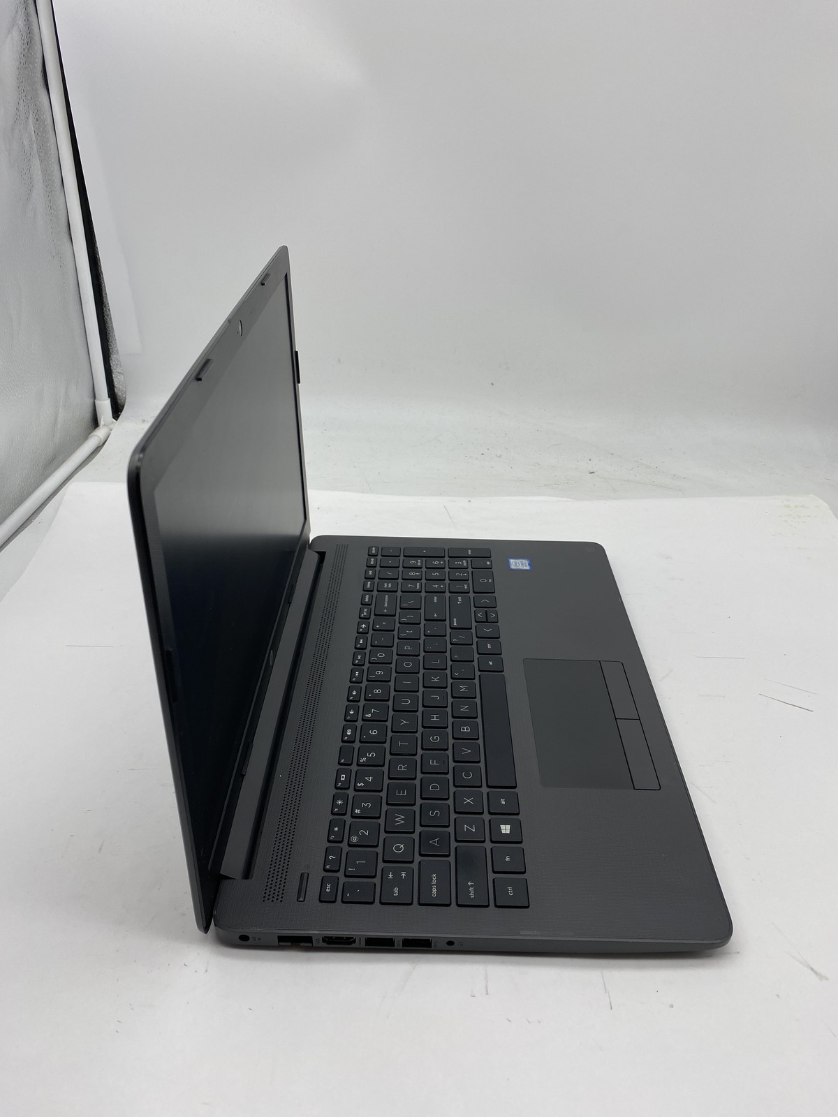 HP Notebook 250 G7 Laptop Intel Core i5 8265U 1.6GHz 8GB RAM 256GB SSD W11P
