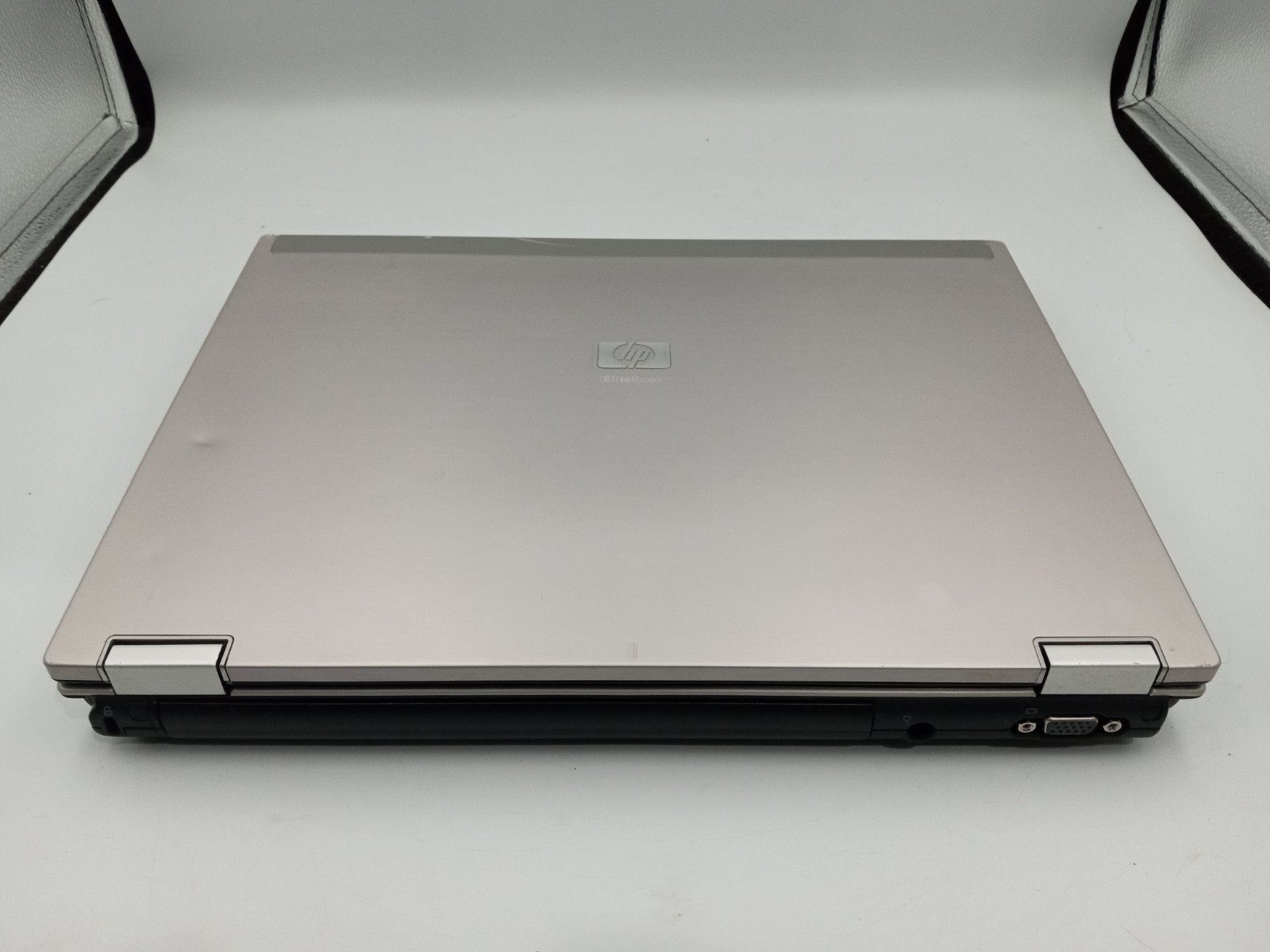 HP EliteBook 6930p 14″ Laptop Intel Core 2 Duo CPU 4GB RAM 160GB HDD Windows XP