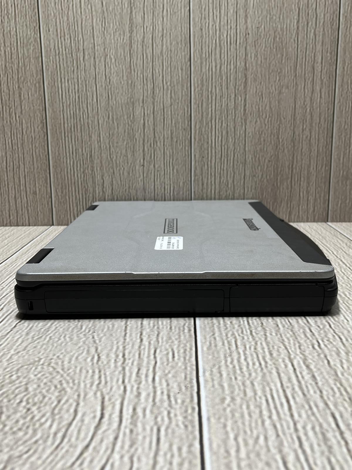 Panasonic FZ-55 i5-8365U 8GB Ram Windows 11 Pro 256GB SSD NVME *READ*