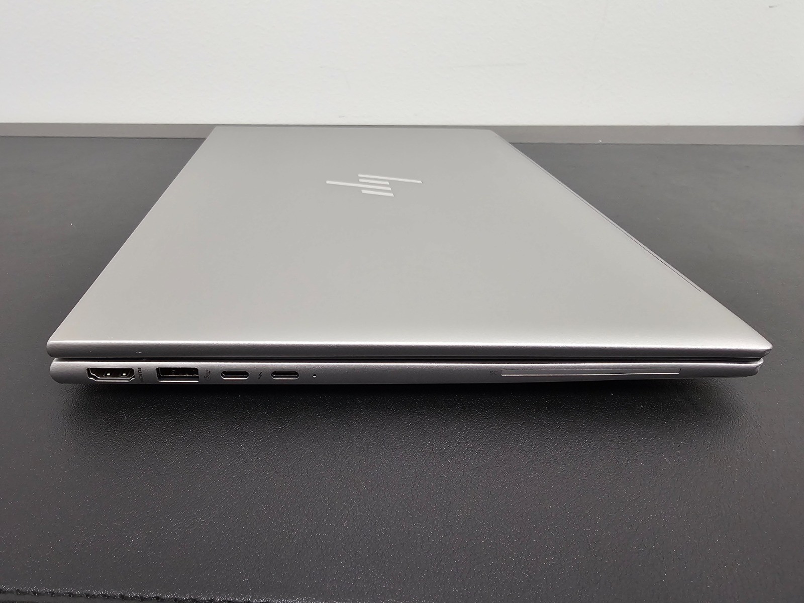 HP ZBook Firefly 14 G11 Ultra 7 165U FHD+ N-T 8GB Ram 256GB SSD Win 11 Pro