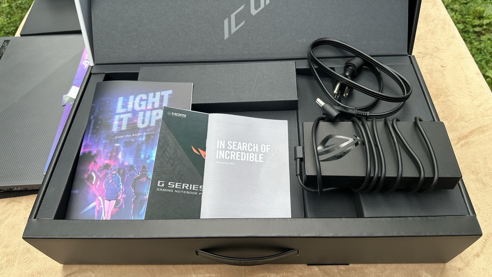 ASUS ROG Zephyrus G14 AniME Matrix GA401IV-XS96 Ryzen 9 16GB 1TB SSD RTX 2060