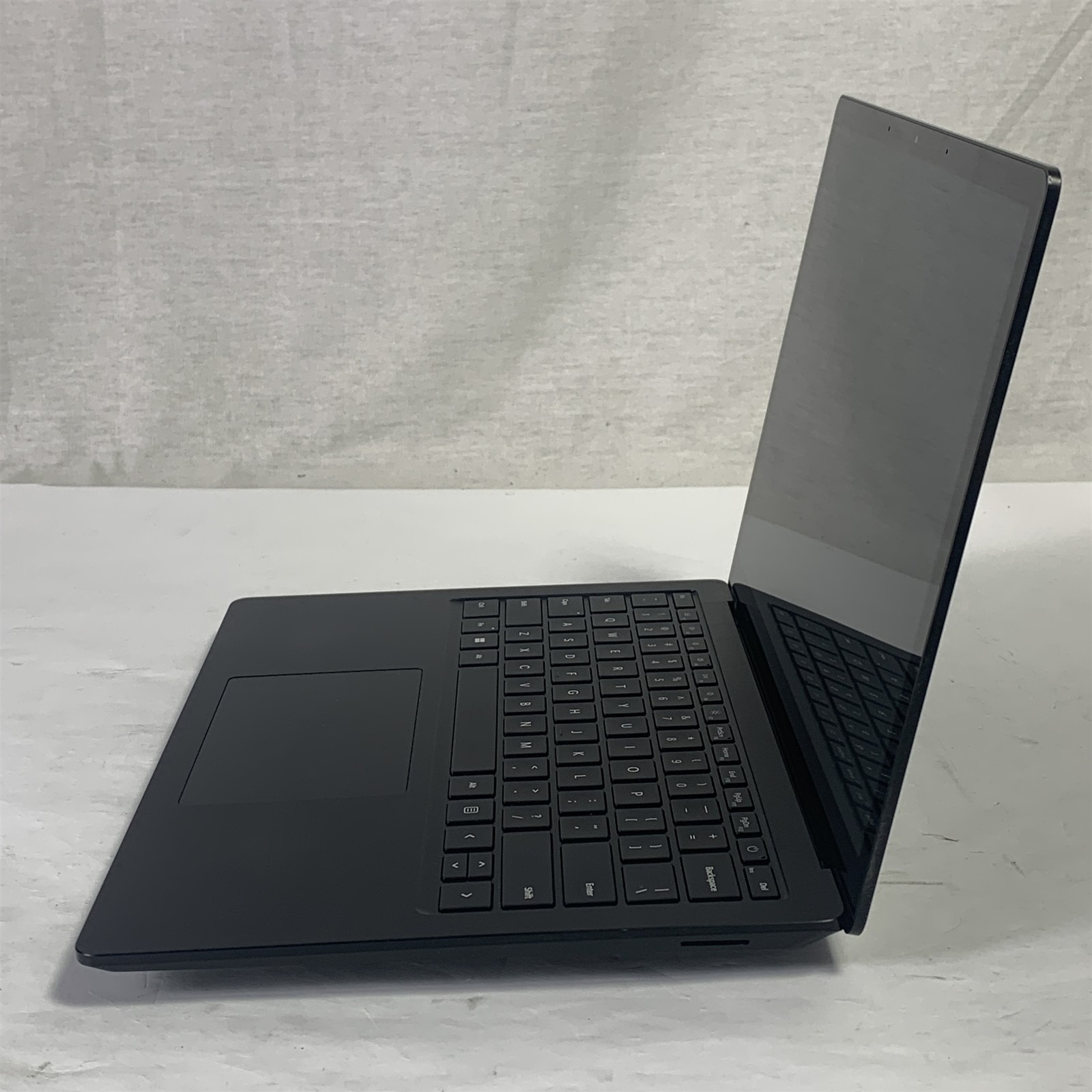 Microsoft Surface Laptop 5 1951 13.5″ i7-1265U 1.8GHz 16GB 256GB NVMe SSD -Win11