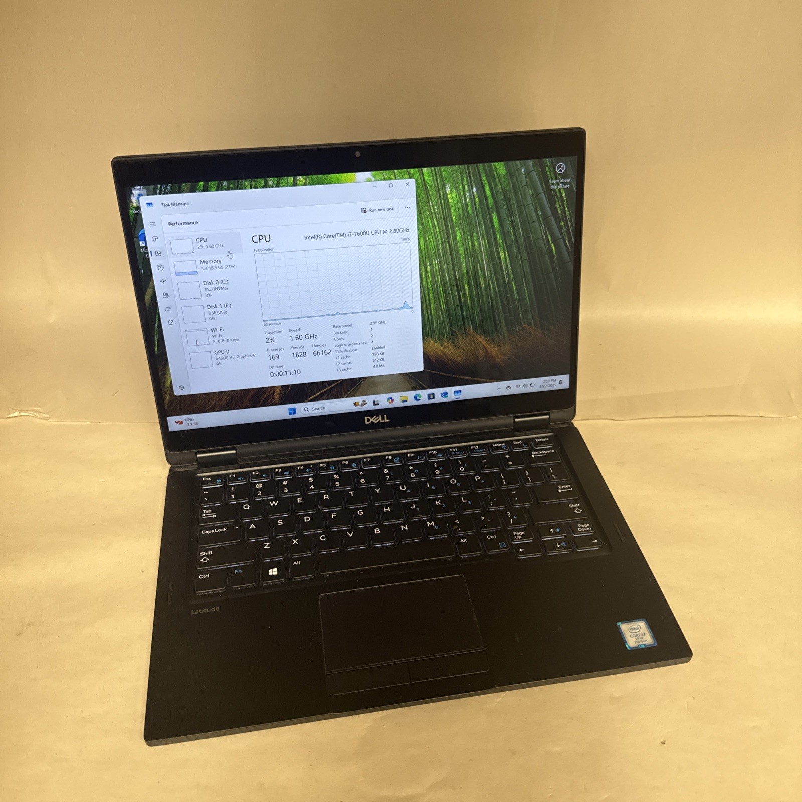 Dell Latitude 7389 13.3” (512GB SSD Intel Core i7-7600U 2.8GHz 16GB RAM) 2-In-1
