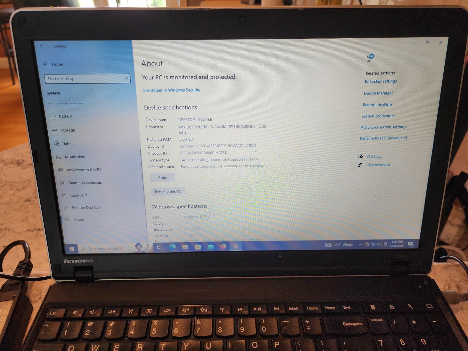 Lenovo ThinkPad Edge E520 15.6″ i5-2430M 8GB 500GB HDD Win10 Pro Black