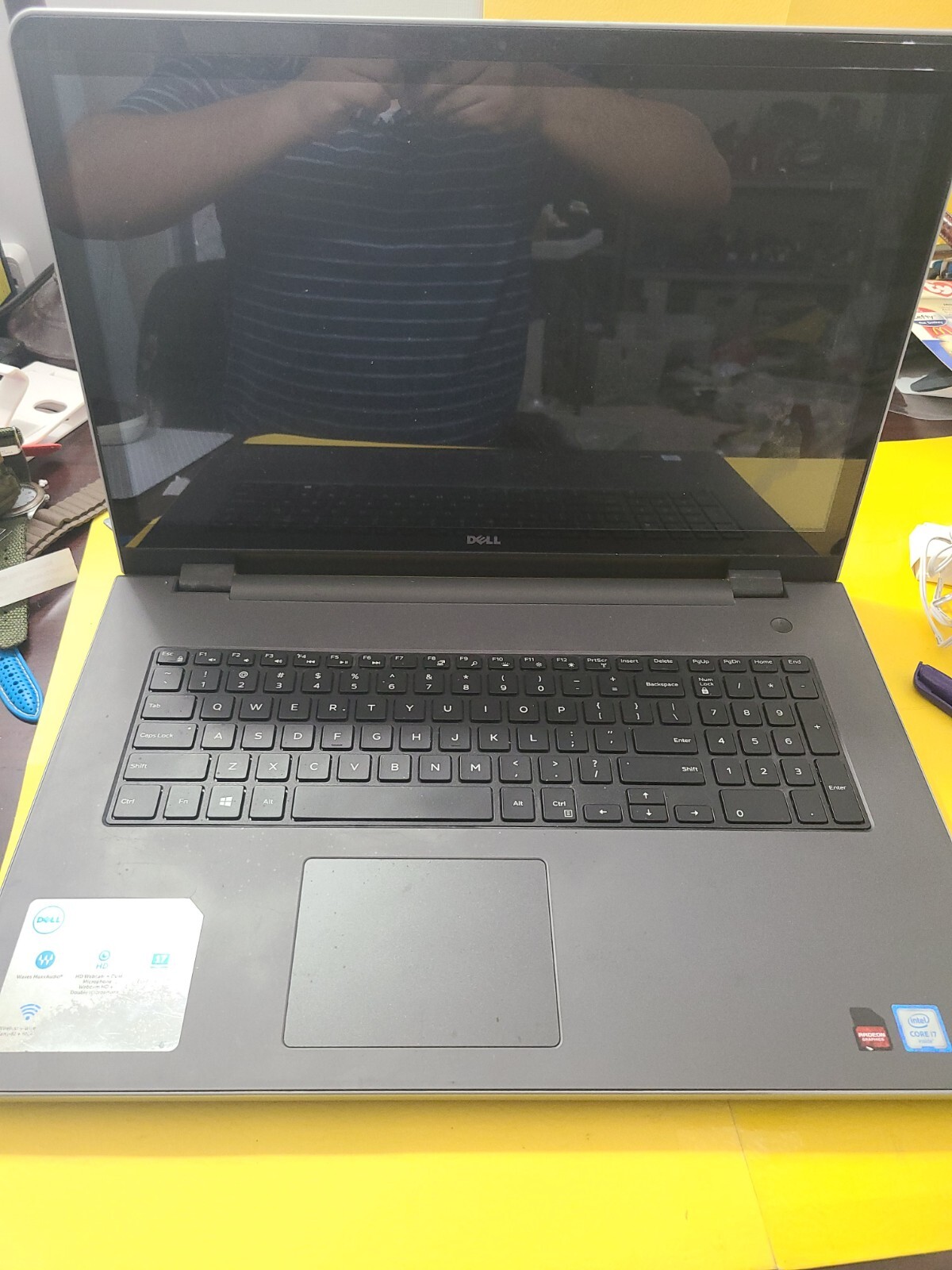 DELL INSPIRON 17 5000 LAPTOP INTEL i7-4510U 8GB RAM Not Turning on