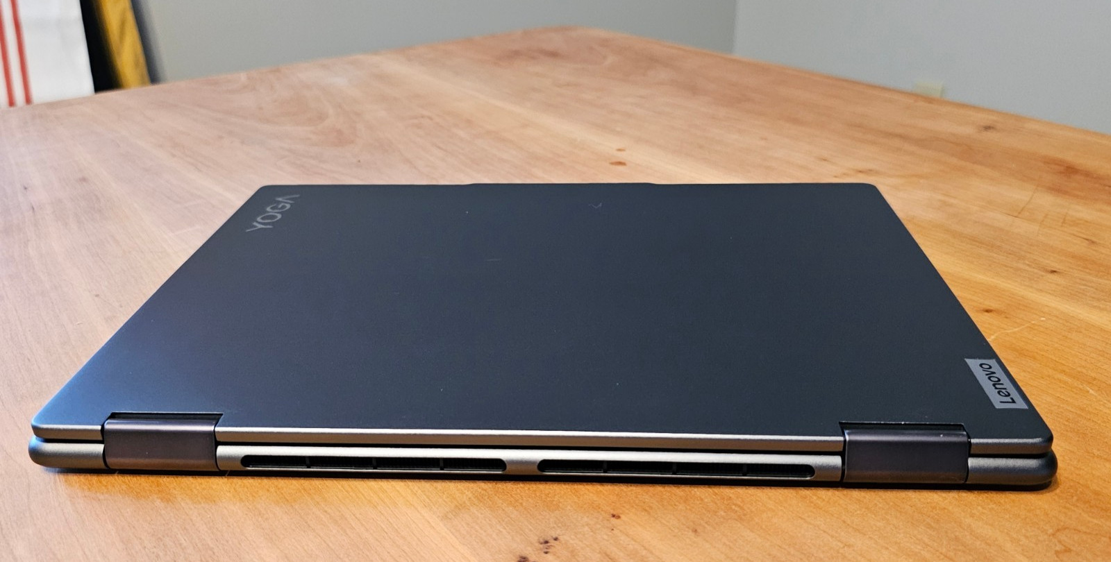 Nice Lenovo Yoga 7 14IRL8 2.2K 2-in-1 Touch i7-1355U 16GB 512GB NVMe 94% Battery