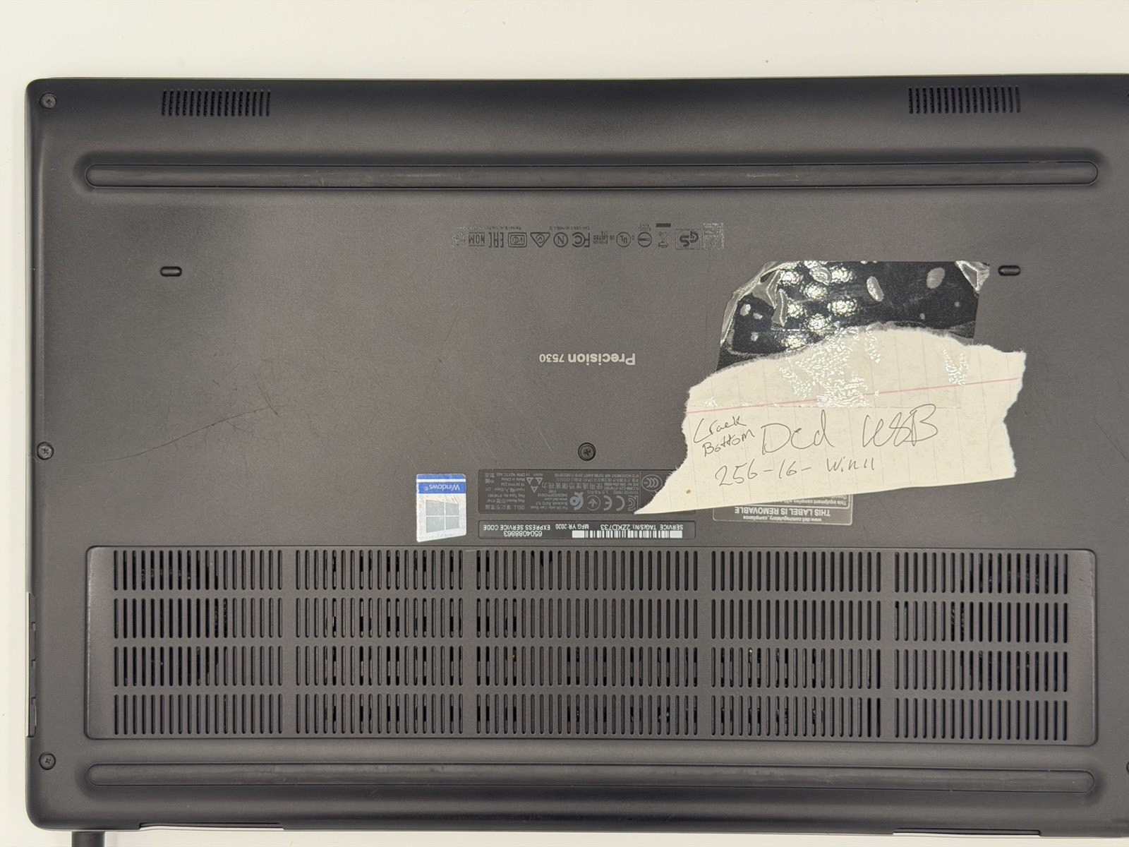 Dell Precision 7530 15.6″ i7 8850H 16GB 256GB SSD Quadro P2000 Win 11 Laptop