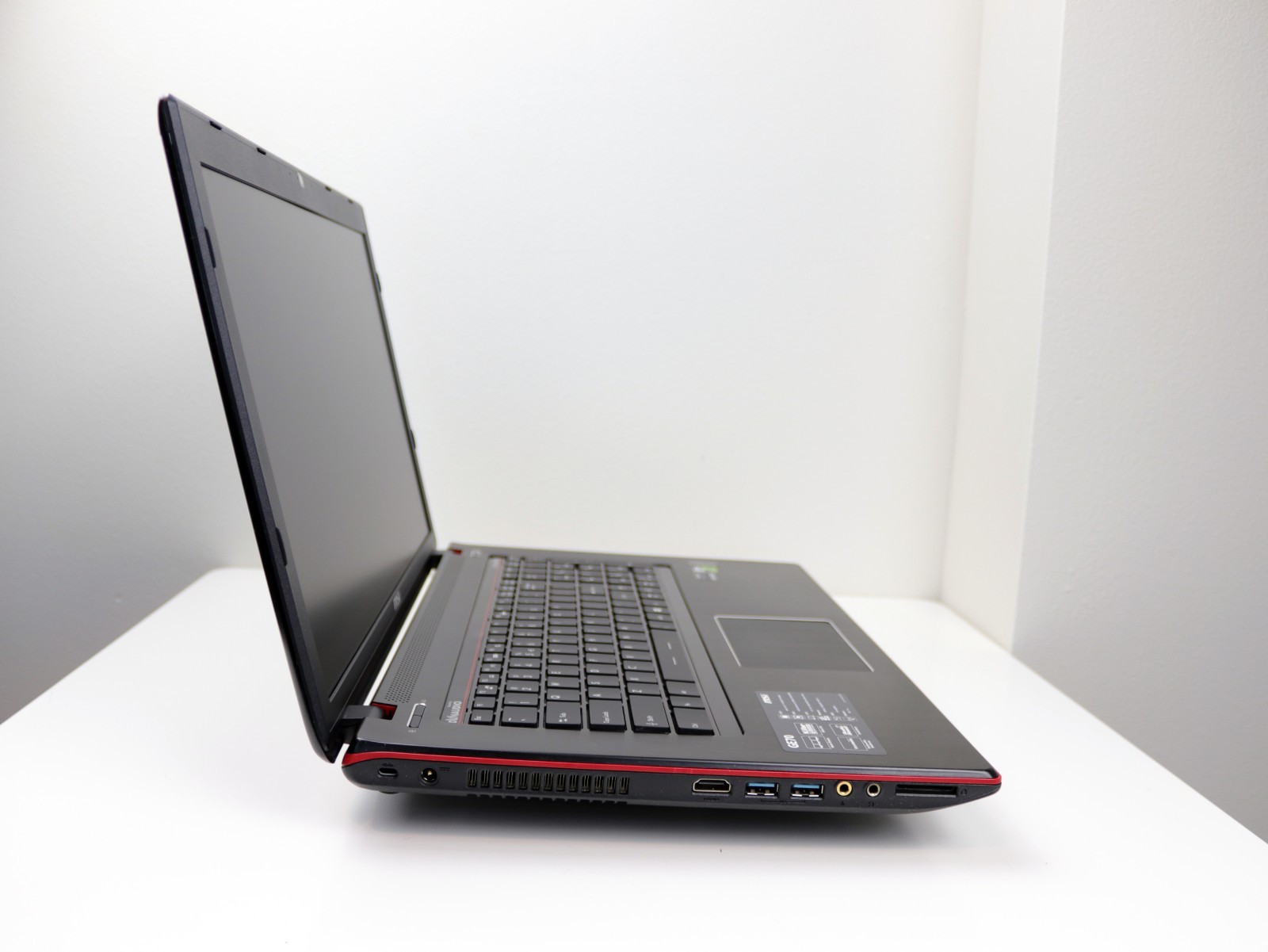 MSI 17.3″ Gaming Intel Core i7-4700HQ 2.5GHz 16GB 256GB SSD + 1TB HDD GTX860M