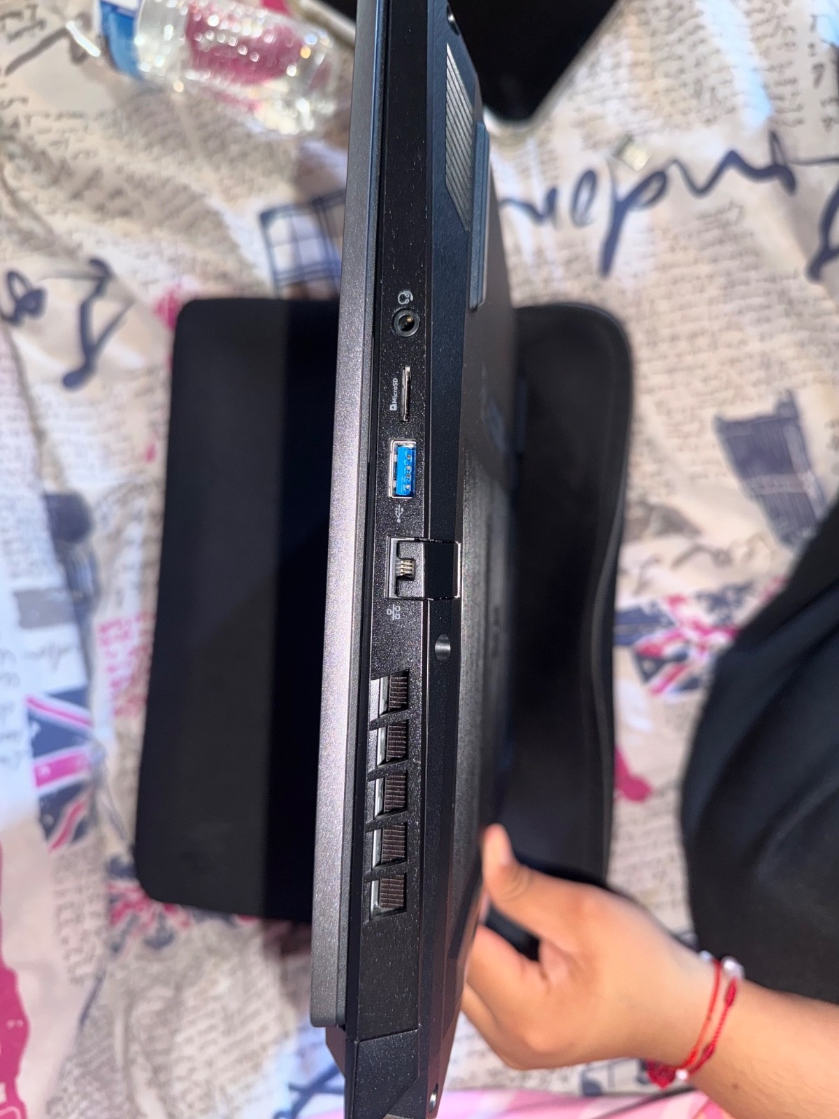 Acer Predator Helios Neo 16 PHN16-71 16″ (512GB SSD, Intel Core i5 13th Gen.,…