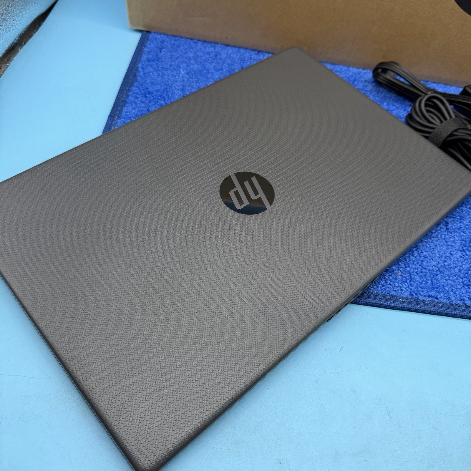 HP 255R G10 15.6″ FHD Notebook – AMD Ryzen 7 7735U (2.7GHz) – 16GB RAM – 512GB