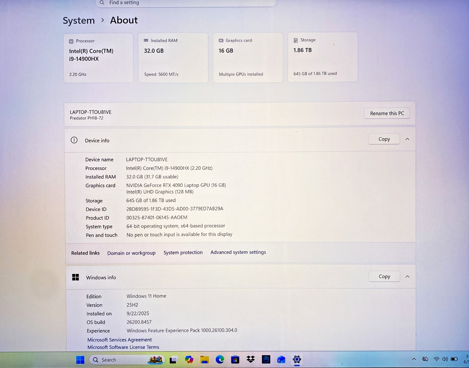 GAMING Acer Predator Helios 18 N23Q2 i9-14900HX 32GB RAM 2TB SSD GeForce RTX4090