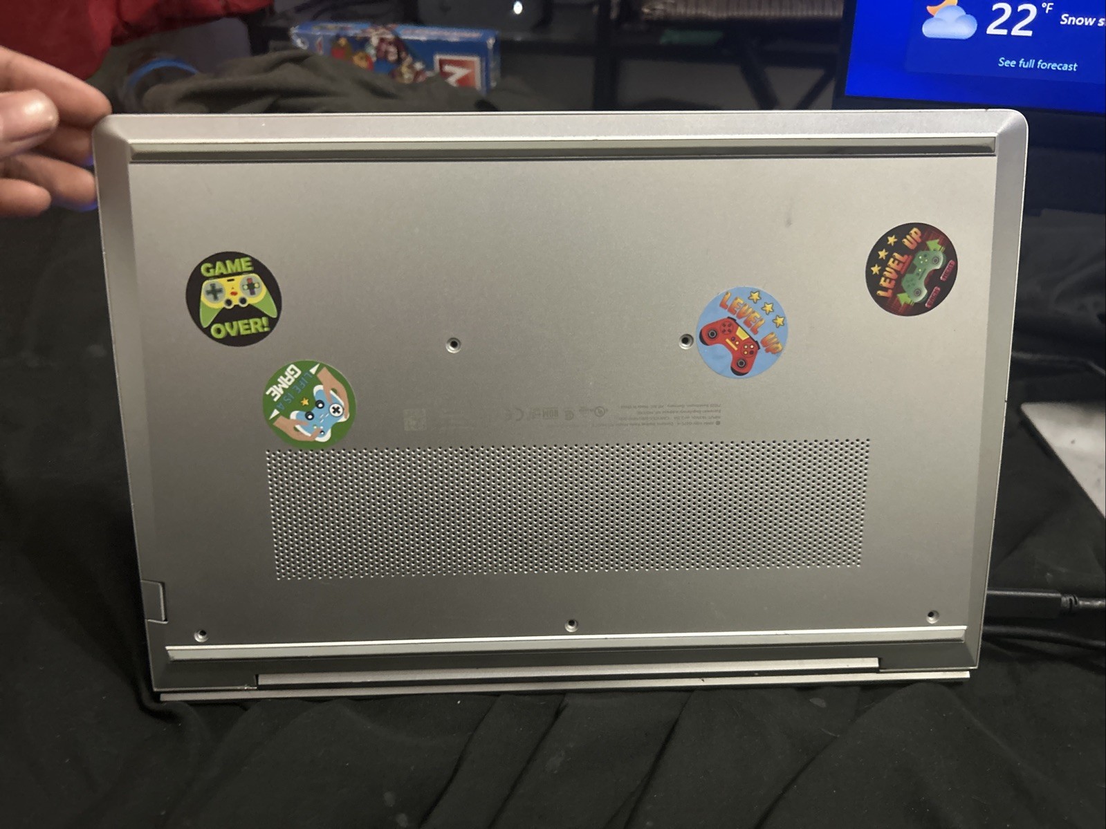 Laptop + Monitor Combo