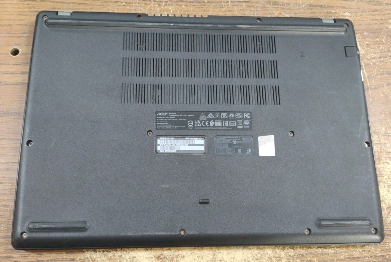 Acer TravelMate P215-53 N19Q8 W/ I7-1165G7, 16GB, 1TB.
