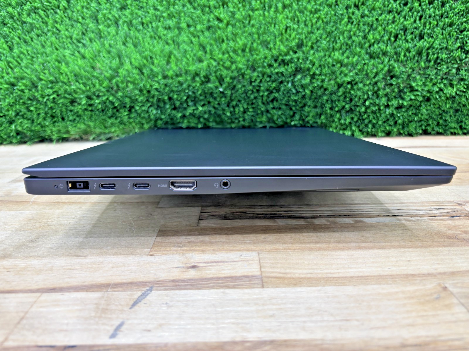 Lenovo ThinkPad P1 Gen 3 Core i7-10th Gen 2.70GHz 32GB 512GB SSD NVIDIA Q T2000*