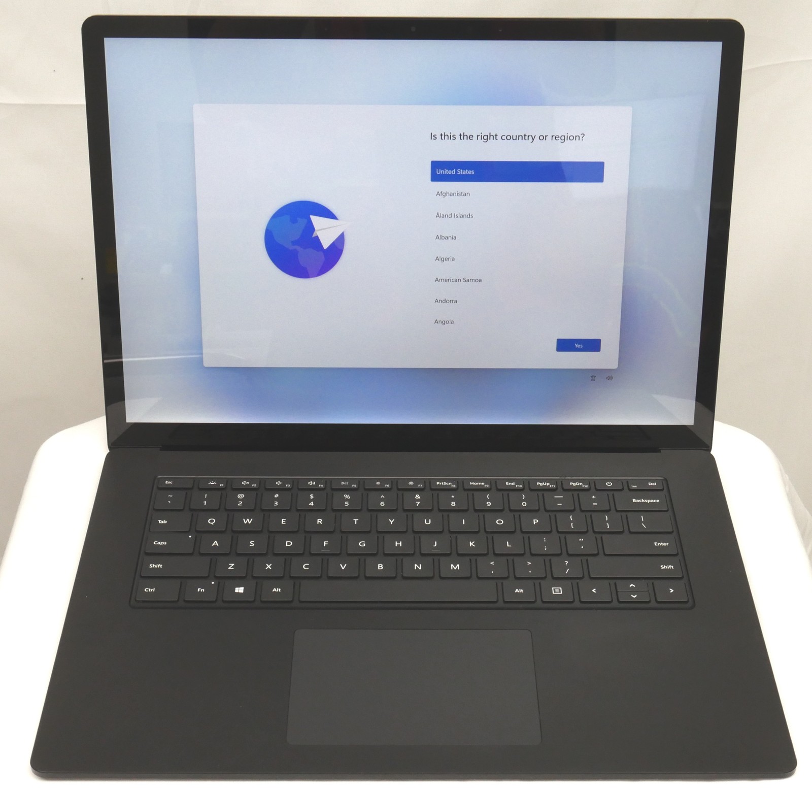 Microsoft Surface Laptop 3 i7-1065G7 1.3GHz 16GB 512GB Black 15″ W11P NOAC