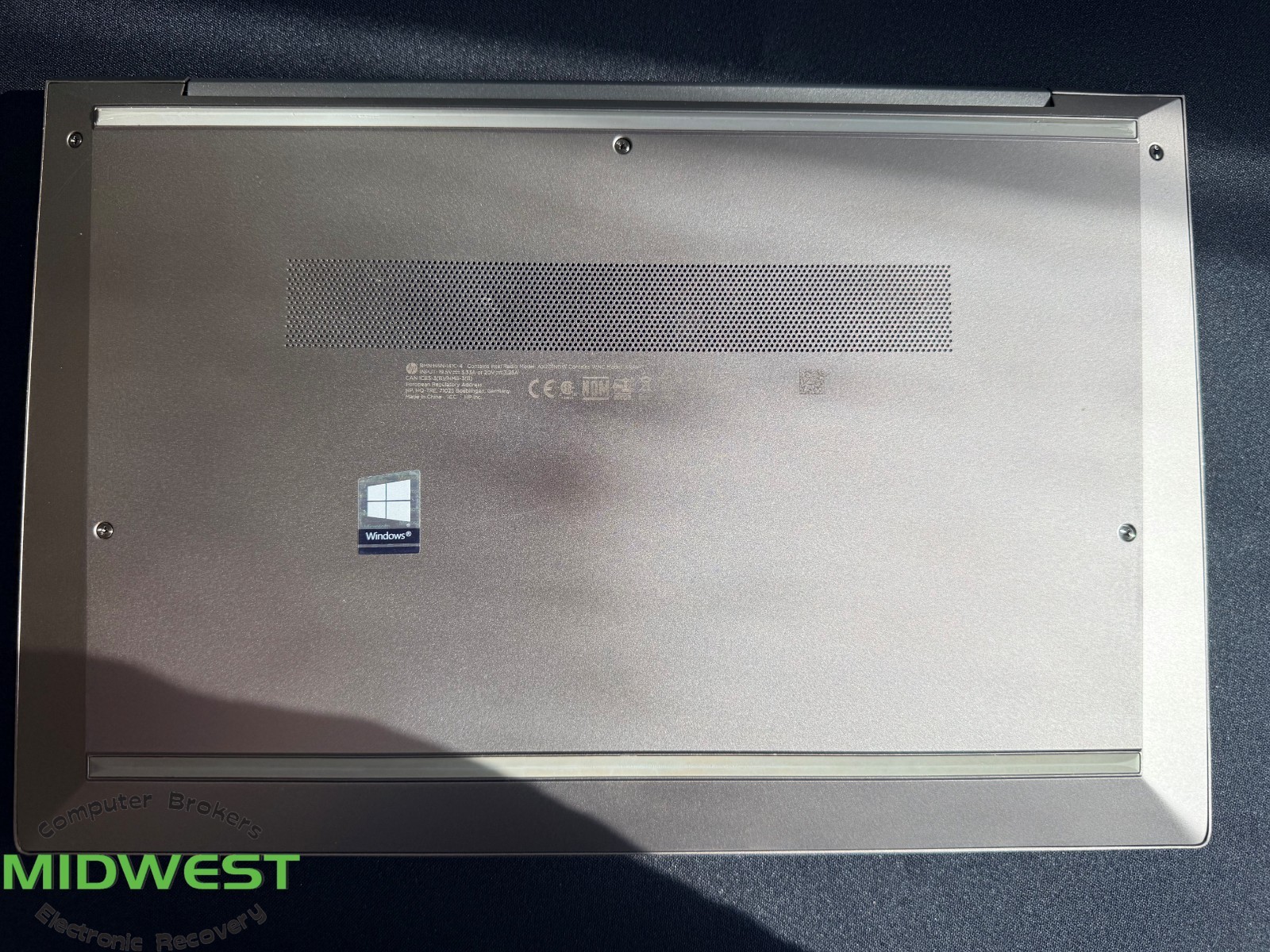 HP ZBook Firefly 14 G8 i7-1185G7 3.0GHz 16GB 512GB SSD