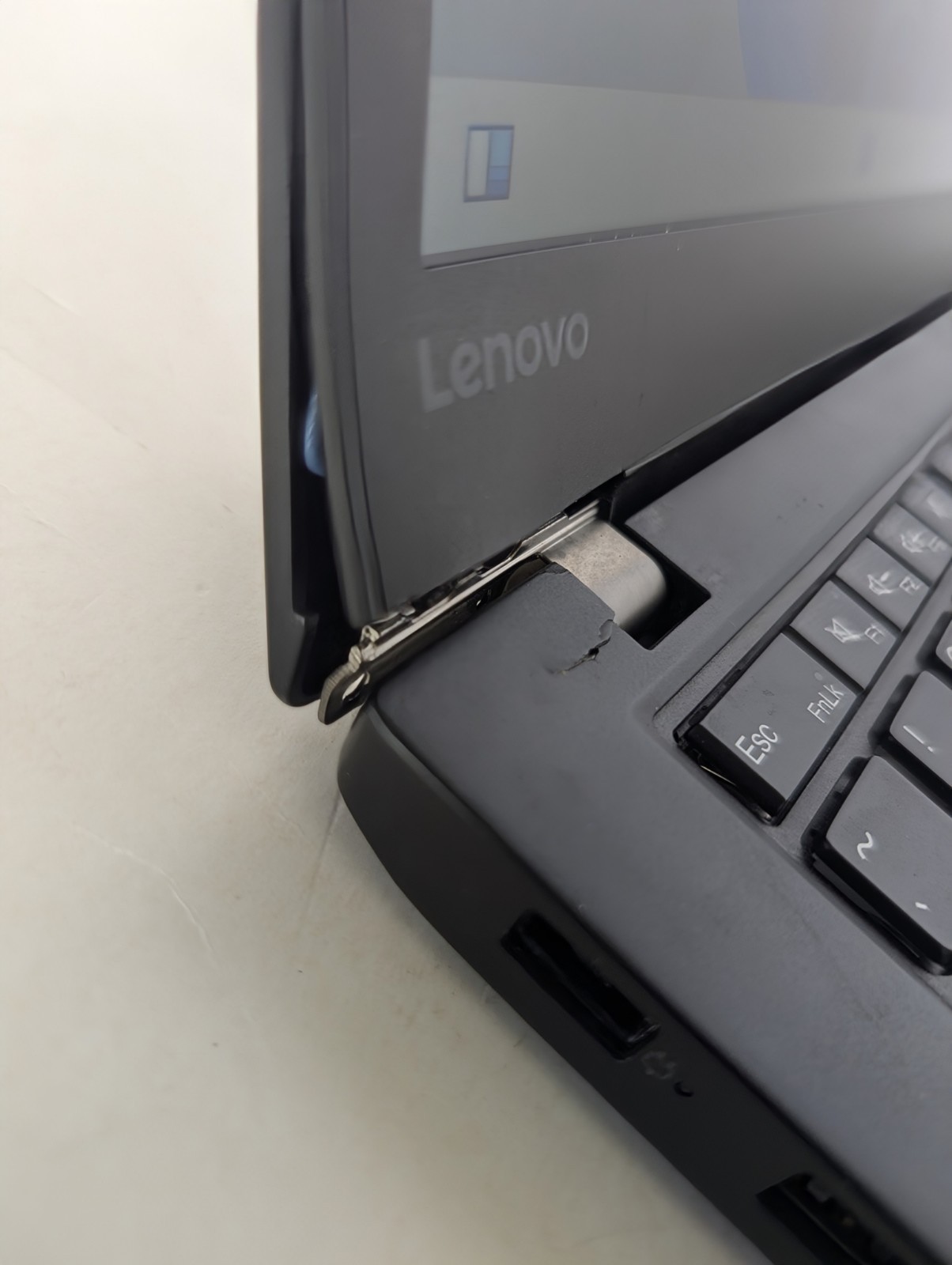 Lenovo ThinkPad T460s, i7-6600U 2.60Ghz, 8GB RAM, 256GB SSD BKLT Win 11