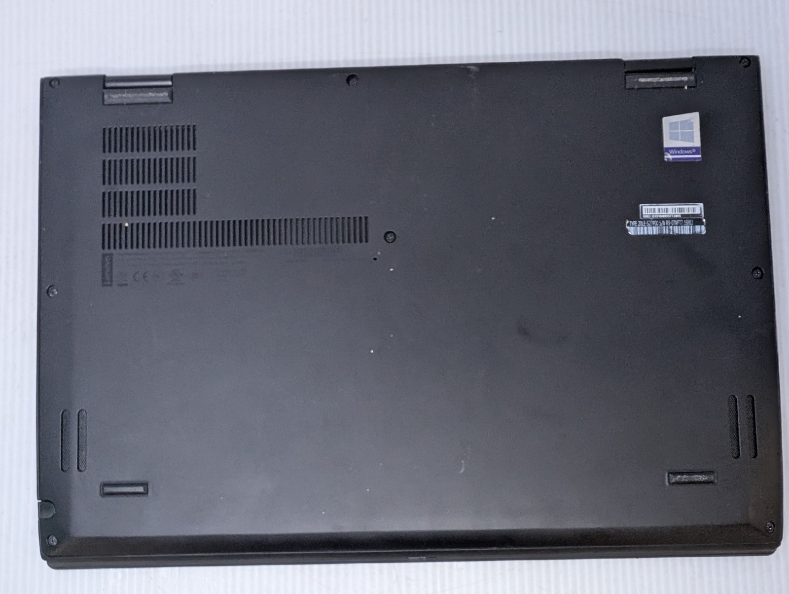 Lenovo ThinkPad X1 Yoga 3rd Gen i5-8350U 1.70GHz 16GB NO SSD/OS – AS-IS