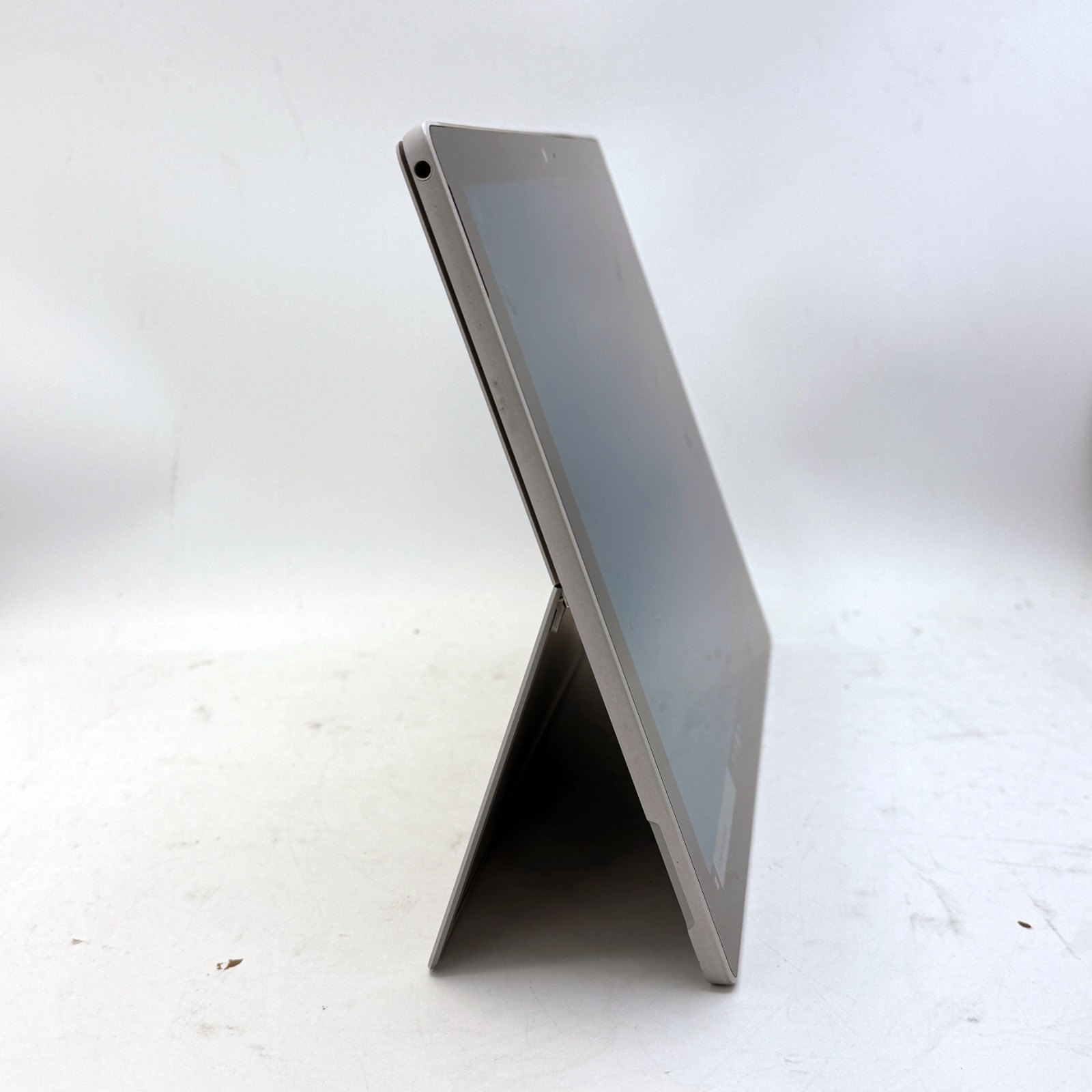 Microsoft Surface Pro 5 1796 i5-7300 2.6GHz 8GB RAM 256GB SSD Windows 10
