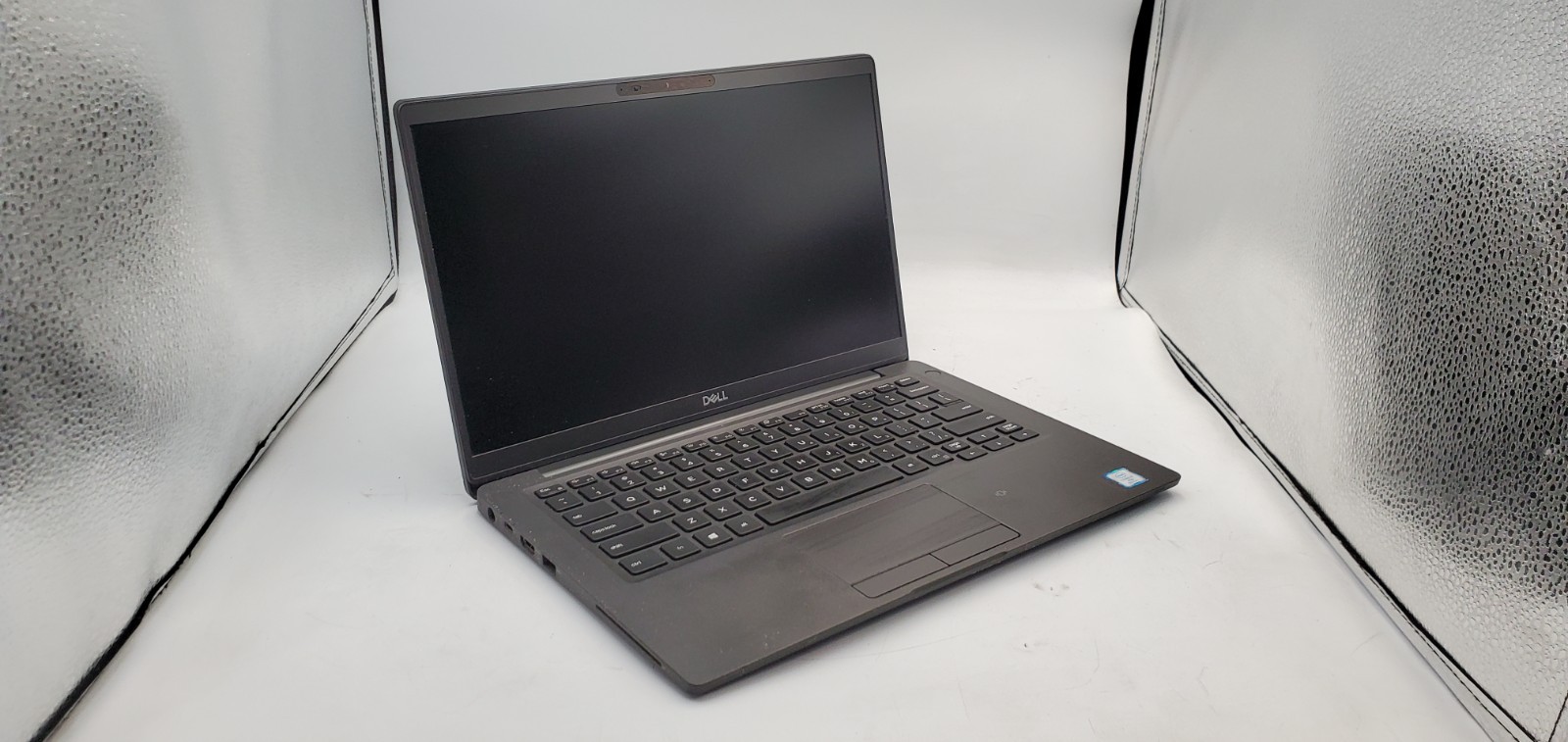 Lot of 9 Latitude 7400 Laptop i7-8th Gen **Read Detail in Description