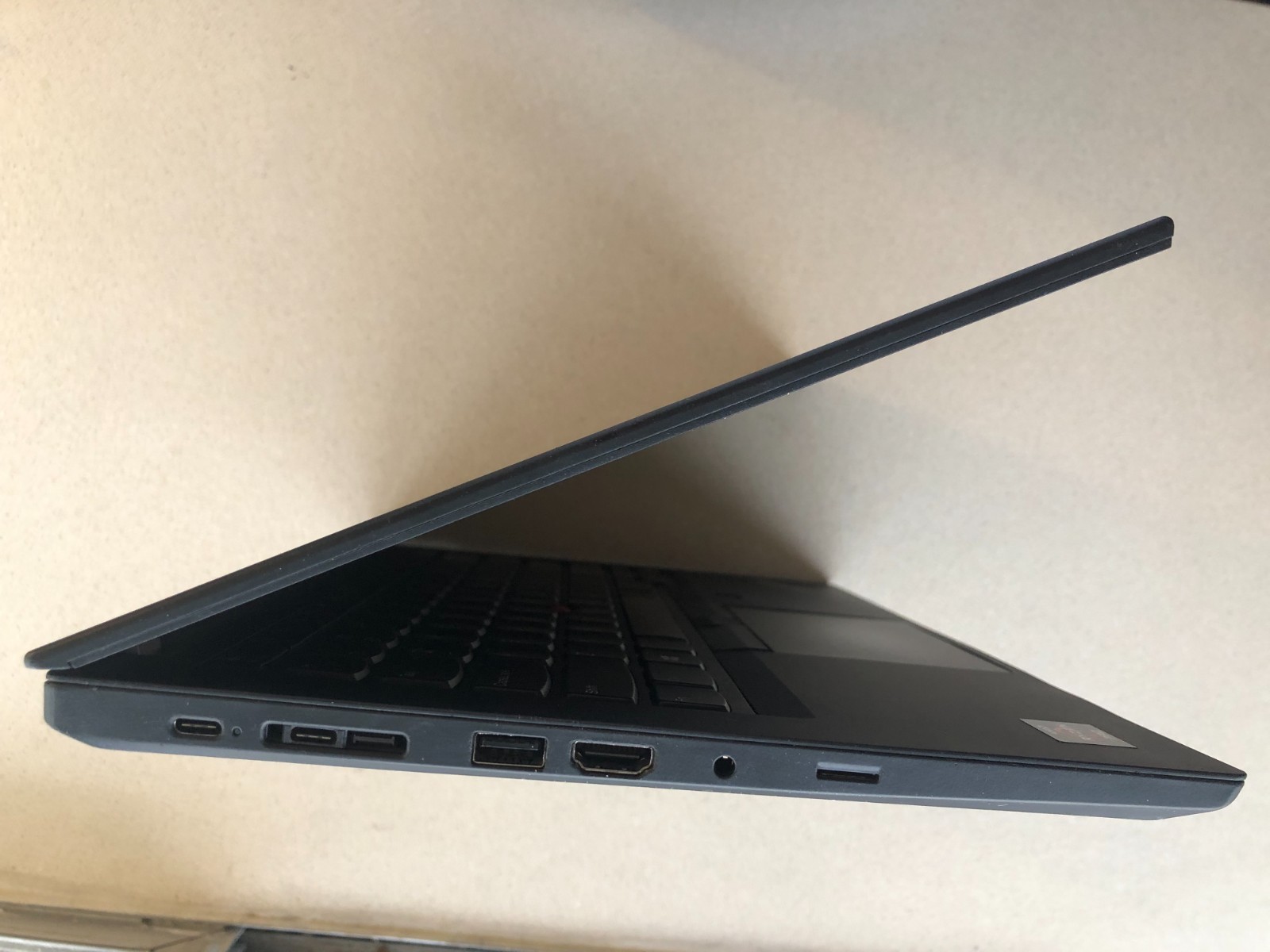 Lenovo T495, AMD 5 Pro 3500U, Windows 11 Pro, 1TB, 24GB Ram, MS Office