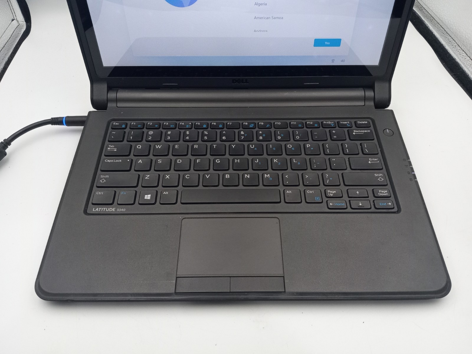 Dell Latitude 3340 13″ Touchscreen Intel i5 8GB RAM 500GB HDD W11 – C-GRADE