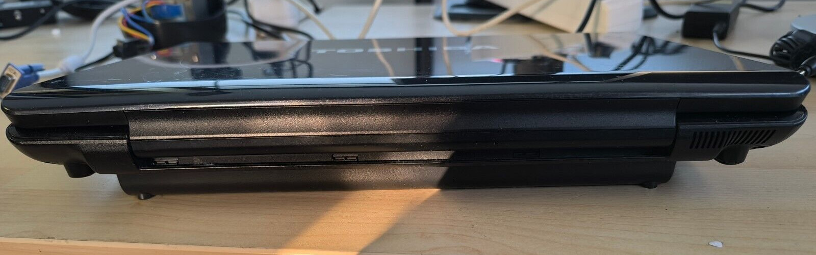 Toshiba Satellite A200-1L5 Intel Core 2 Duo T7300 2.00GHz 4GB RAM HDD 500GB