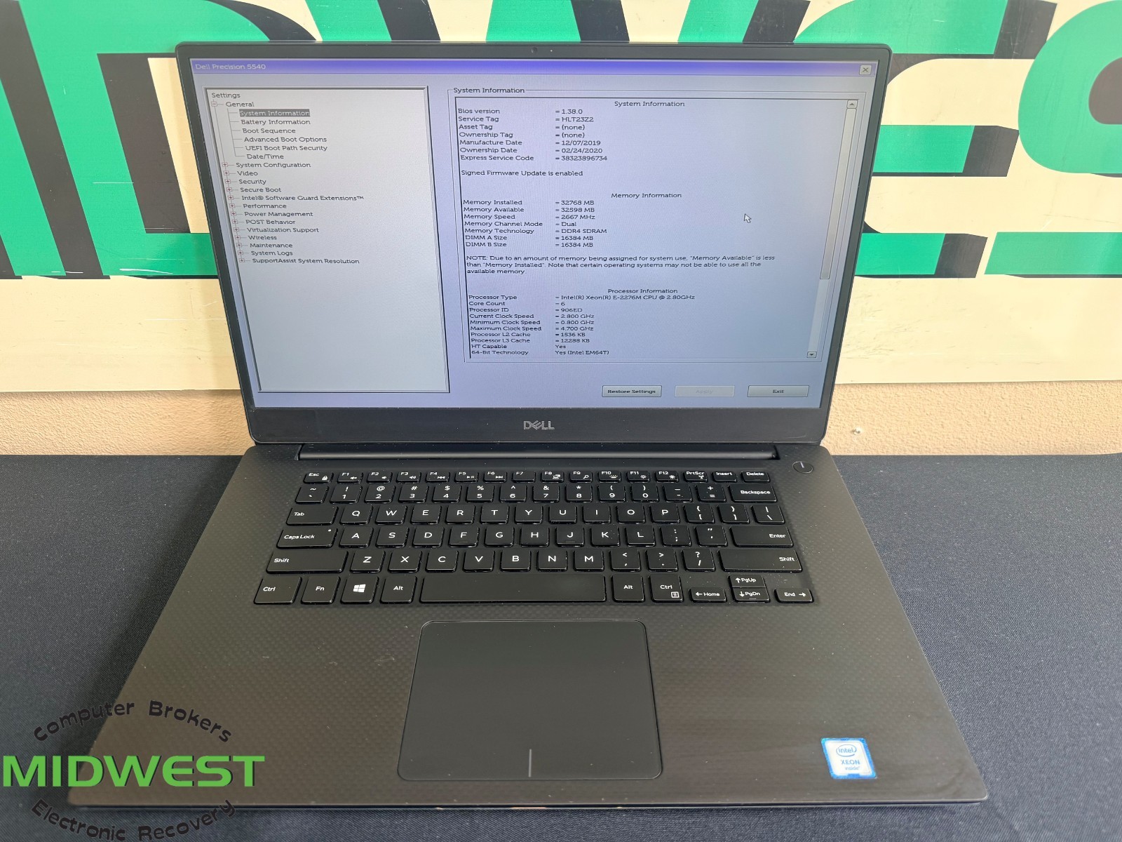 Dell Precision 5540 Xeon-2276M 2.8GHz 32GB RAM No OS/HDD/SSD