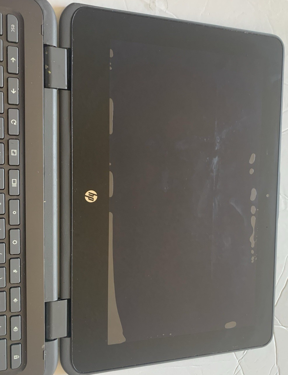 HP Chromebook x360 11 G2 EE 11.6″ 2-in-1 TOUCHSCREE N4000 4GB 32GB **SEE PHOTOS