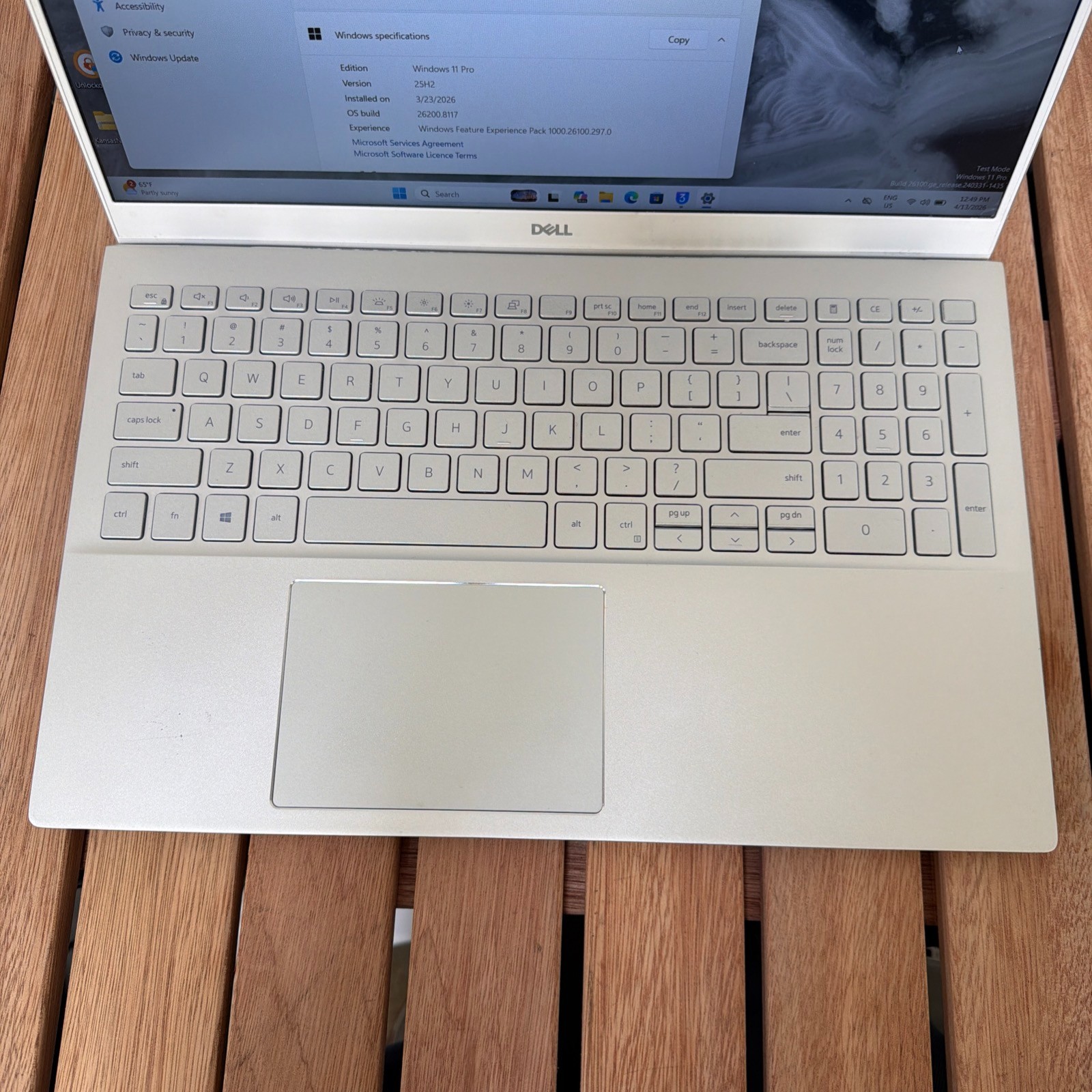 Dell Inspiron 15 5502 15.6″ Core i5-1135G7 1.8GHz 12GB RAM 128GB SSD