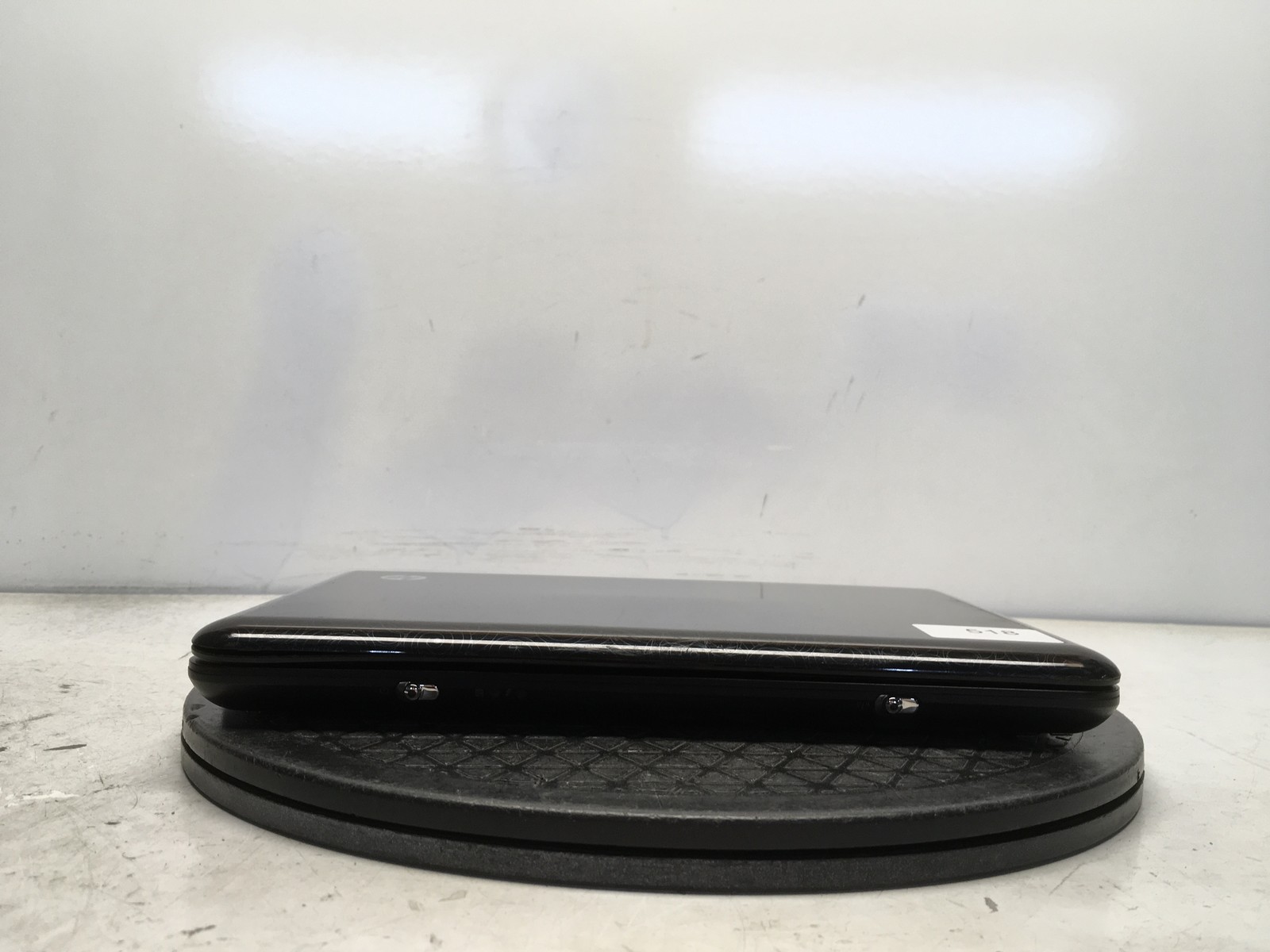 HP Mini 1116NR Intel Atom N270 1.6GHz 1 GB NO HDD No Batt